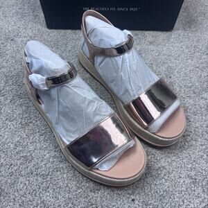 New! Naturalizer Zane Rose Gold Platform sandals size 10.5